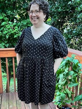 Madewell Black Floral Puff Sleeve V-Neck Knee-Length Dress, size XXL